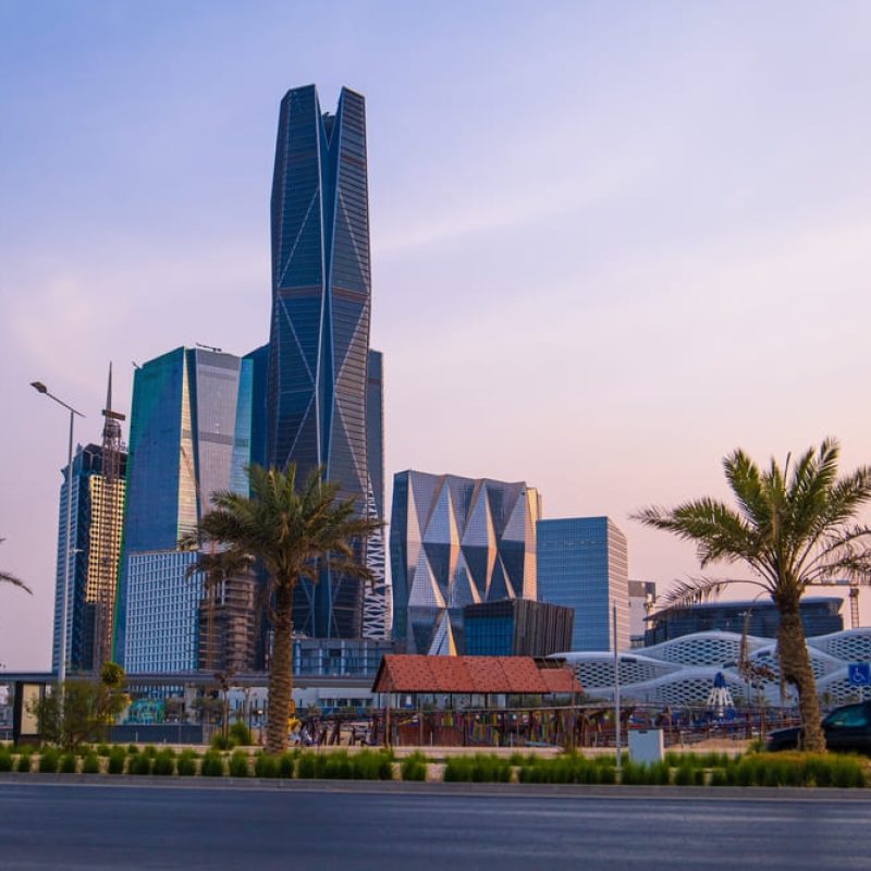 المال والاستثمار